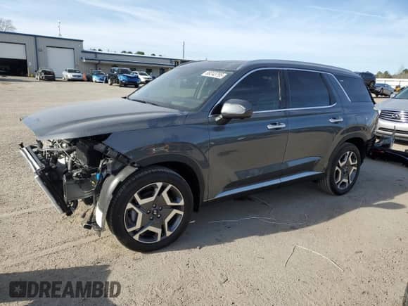 ✅ 2025 Hyundai Palisade Limited • VIN: KM8R54GE2SU850284 • Лот: 88243795. Размещён на Copart с пробегом 228 миль миль. Получите бесплатный доступ к архиву аукционных продаж из США и посмотрите подробный отчёт об истории автомобиля на DreamBid. Изображение 1.