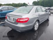 ✅ 2011 Mercedes-Benz E 550 Luxury • VIN: WDDHF7CB6BA401191 • Lot: 42973462. Listed on IAAI with 113,444 mi. Free auction sales archive from the USA and detailed vehicle history report at DreamBid. Image 4.