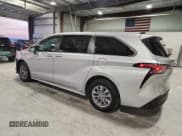 ✅ 2021 Toyota Sienna LE • VIN: 5TDKSKFC6MS035886 • Lot: 93126815. Listed on Copart with 255,807 mi. Free auction sales archive from the USA and detailed vehicle history report at DreamBid. Image 2.