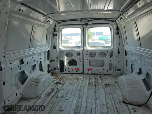 ✅ 2014 Ford Econoline Cargo Commercial • VIN: 1FTNE2EW5EDA07932 • Lot: 62121415. Listed on Copart with Not provided. Free auction sales archive from the USA and detailed vehicle history report at DreamBid. Image 10.