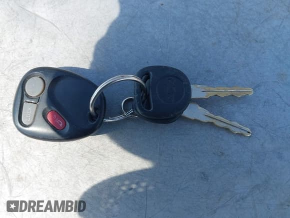 ✅ 2001 Chevrolet Silverado 2500HD LS • VIN: 1GCHK23UX1F185812 • Lot: 41879549. Listed on IAAI with 212,295 mi. Free auction sales archive from the USA and detailed vehicle history report at DreamBid. Image 11.