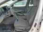 2025 Hyundai Elantra SE z VIN KMHLL4DG0SU939384, wystawiony jako Copart lot #69563305 z przebiegiem 25 760 mil mil oraz Szkoda całkowita • Salvage title. Historia ofert i sprzedaży dostępna na DreamBid. Obrazek 7.