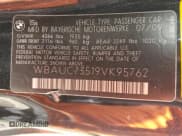 ✅ 2009 BMW 1 Series 135i • VIN: WBAUC73519VK95762 • Лот: 49636375. Опубликован ранее на Copart с пробегом 89 890 миль. Бесплатный доступ к архиву аукционных продаж из США и подробный отчёт об истории автомобиля на DreamBid. Изображение 14.