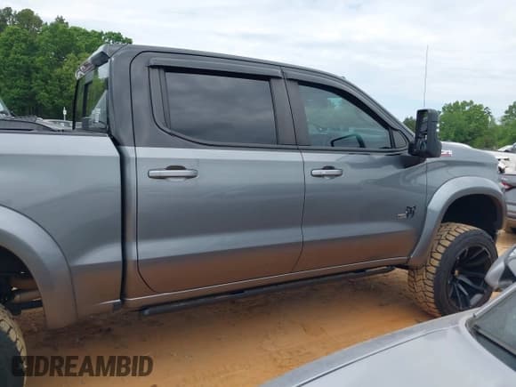 ✅ 2021 Chevrolet Silverado 1500 RST • VIN: 1GCUYEEL1MZ182884 • Lot: 42109846. Wystawiony na IAAI z przebiegiem 60 270 mil. Bezpłatny archiwum sprzedaży aukcyjnych z USA i szczegółowy raport historii pojazdu na DreamBid. Zdjęcie 13.