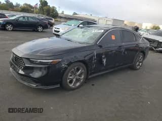 ✅ 2023 Honda Accord EX • VIN: 1HGCY1F37PA013881 • Лот: 90738915. Опубликован ранее на Copart с пробегом 52 634 миль. Бесплатный доступ к архиву аукционных продаж из США и подробный отчёт об истории автомобиля на DreamBid. Изображение 1.