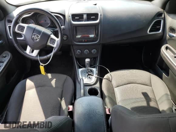 ✅ 2014 Dodge Avenger SXT • VIN: 1C3CDZCG7EN104143 • Lot: 80185675. Listed on Copart with 131,066 mi. Free auction sales archive from the USA and detailed vehicle history report at DreamBid. Image 8.