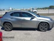 ✅ 2022 Lexus UX 200 F Sport • VIN: JTHE3JBH3N2056014 • Лот: 41832434. Опубликован ранее на IAAI с пробегом 25 693 миль. Бесплатный доступ к архиву аукционных продаж из США и подробный отчёт об истории автомобиля на DreamBid. Изображение 14.