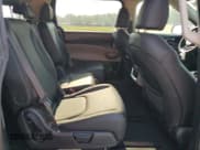 ✅ 2025 Kia Carnival LXS • VIN: KNDNB5K39S6462092 • Lot: 64713465. Wystawiony na Copart z przebiegiem 8 460 mil. Bezpłatny archiwum sprzedaży aukcyjnych z USA i szczegółowy raport historii pojazdu na DreamBid. Zdjęcie 11.