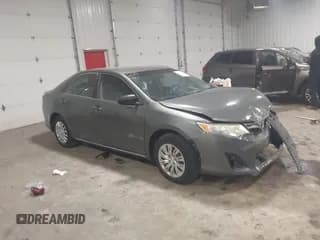 ✅ 2013 Toyota Camry L • VIN: 4T4BF1FK3DR309225 • Лот: 43129004. Опубликован ранее на IAAI с пробегом 113 147 миль. Бесплатный доступ к архиву аукционных продаж из США и подробный отчёт об истории автомобиля на DreamBid. Изображение 1.