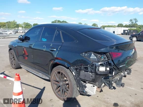 ✅ 2022 Mercedes-Benz GLE 53 AMG • VIN: 4JGFD6BB3NA631290 • Lot: 43122880. Listed on IAAI with 84,146 mi. Free auction sales archive from the USA and detailed vehicle history report at DreamBid. Image 3.