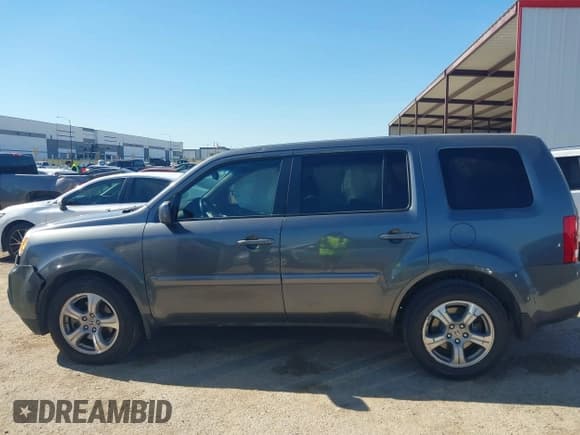 ✅ 2012 Honda Pilot EX-L • VIN: 5FNYF3H65CB024487 • Lot: 43588559. Wystawiony na IAAI z przebiegiem 139 103 mil. Bezpłatny archiwum sprzedaży aukcyjnych z USA i szczegółowy raport historii pojazdu na DreamBid. Zdjęcie 14.