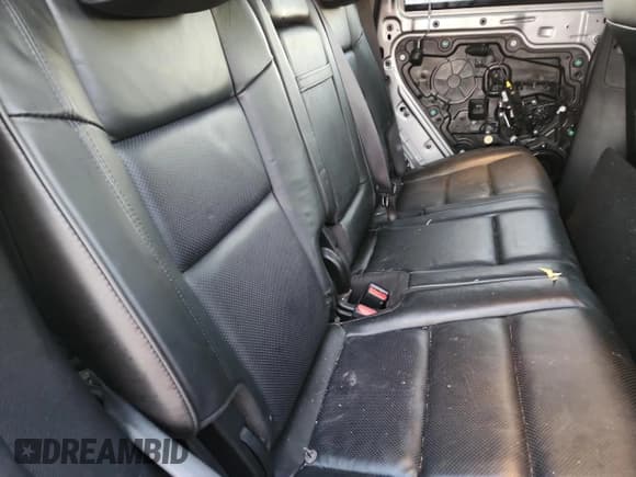 ✅ 2019 Jeep Grand Cherokee High Altitude • VIN: 1C4RJECG9KC836014 • Lot: 86531045. Listed on Copart with 50,208 mi. Free auction sales archive from the USA and detailed vehicle history report at DreamBid. Image 10.