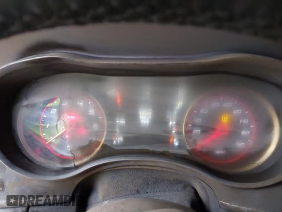 ✅ 2020 Dodge Charger Scat Pack Widebody • VIN: 2C3CDXGJ7LH174984 • Lot: 42571743. Wystawiony na IAAI z przebiegiem Nie podano. Bezpłatny archiwum sprzedaży aukcyjnych z USA i szczegółowy raport historii pojazdu na DreamBid. Zdjęcie 7.