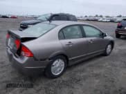 ✅ 2007 Honda Civic • VIN: JHMFA36257S021974 • Lot: 86659374. Wystawiony na Copart z przebiegiem 239 017 mil. Bezpłatny archiwum sprzedaży aukcyjnych z USA i szczegółowy raport historii pojazdu na DreamBid. Zdjęcie 3.