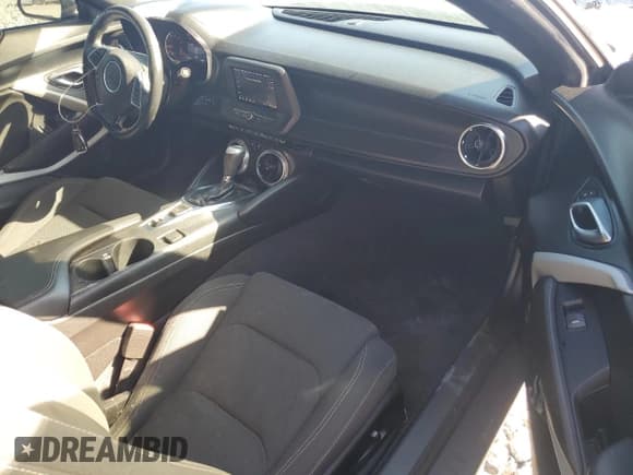 ✅ 2021 Chevrolet Camaro 1LS • VIN: 1G1FB1RX6M0142720 • Lot: 93659565. Listed on Copart with 39,715 mi. Free auction sales archive from the USA and detailed vehicle history report at DreamBid. Image 8.