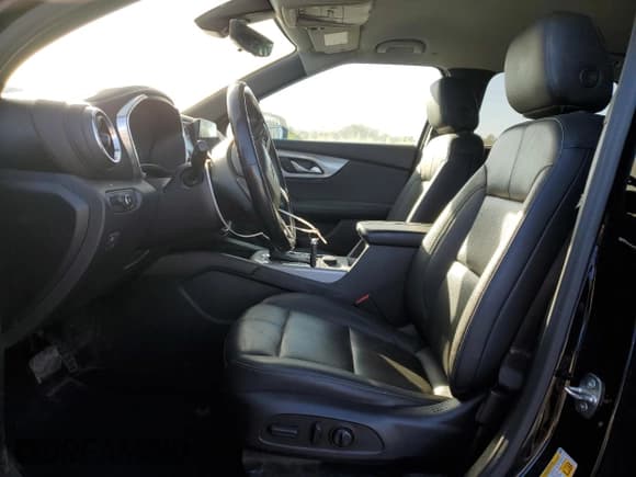 ✅ 2022 Chevrolet Blazer LT • VIN: 3GNKBJRS5NS184324 • Lot: 81290395. Listed on Copart with 103,717 mi. Free auction sales archive from the USA and detailed vehicle history report at DreamBid. Image 7.