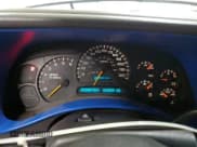 ✅ 2005 Chevrolet Silverado 1500 LT • VIN: 2GCEC13T851376563 • Lot: 90051435. Listed on Copart with 184,559 mi. Free auction sales archive from the USA and detailed vehicle history report at DreamBid. Image 9.