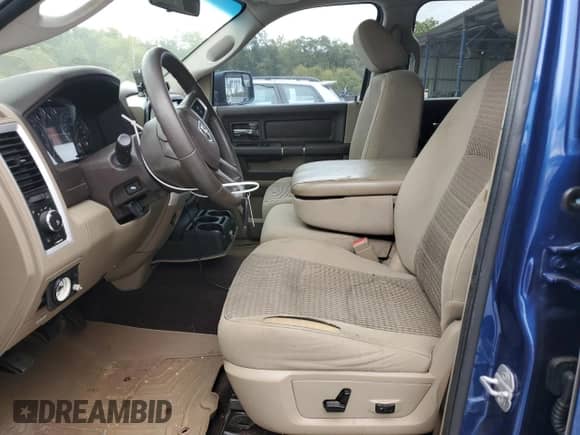 2009 Dodge 1500 TRX z VIN 1D3HV13P69J522178, wystawiony jako Copart lot #71812214 z przebiegiem 191 367 mil mil oraz Szkoda całkowita • Salvage title. Historia ofert i sprzedaży dostępna na DreamBid. Obrazek 7.