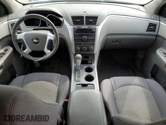 ✅ 2012 Chevrolet Traverse LS • VIN: 1GNKVFED1CJ139021 • Lot: 74534904. Wystawiony na Copart z przebiegiem 159 808 mil. Bezpłatny archiwum sprzedaży aukcyjnych z USA i szczegółowy raport historii pojazdu na DreamBid. Zdjęcie 8.