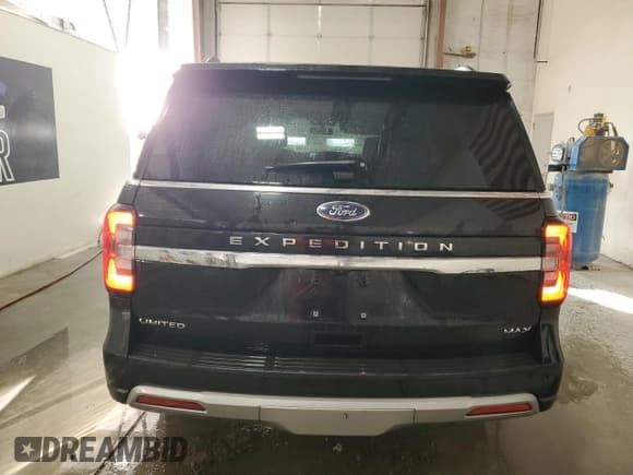 ✅ 2024 Ford Expedition Max Limited • VIN: 1FMJK2A83REA39952 • Lot: 86554705. Listed on Copart with 45,236 mi. Free auction sales archive from the USA and detailed vehicle history report at DreamBid. Image 6.