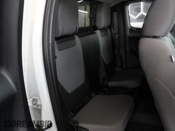 ✅ 2021 Toyota Tacoma SR • VIN: 3TYSZ5AN0MT009231 • Lot: 92692025. Wystawiony na Copart z przebiegiem 37 912 mil. Bezpłatny archiwum sprzedaży aukcyjnych z USA i szczegółowy raport historii pojazdu na DreamBid. Zdjęcie 11.