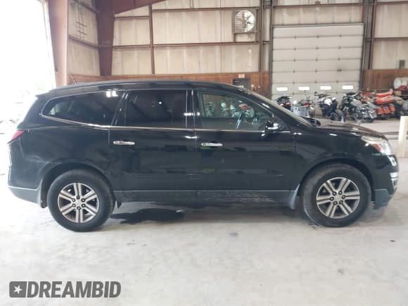 ✅ 2017 Chevrolet Traverse LT • VIN: 1GNKVHKDXHJ151689 • Lot: 42578499. Wystawiony na IAAI z przebiegiem 154 714 mil. Bezpłatny archiwum sprzedaży aukcyjnych z USA i szczegółowy raport historii pojazdu na DreamBid. Zdjęcie 13.