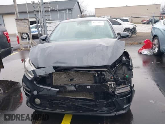 ✅ 2020 Kia Forte LXS • VIN: 3KPF24ADXLE238978 • Lot: 43718133. Wystawiony na IAAI z przebiegiem 114 369 mil. Bezpłatny archiwum sprzedaży aukcyjnych z USA i szczegółowy raport historii pojazdu na DreamBid. Zdjęcie 13.