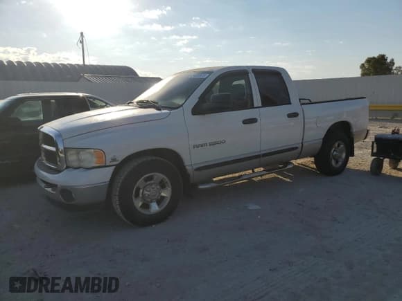 ✅ 2005 Dodge 2500 SLT • VIN: 3D7KR28C35G746329 • Lot: 84003625. Wystawiony na Copart z przebiegiem Nie podano. Bezpłatny archiwum sprzedaży aukcyjnych z USA i szczegółowy raport historii pojazdu na DreamBid. Zdjęcie 1.