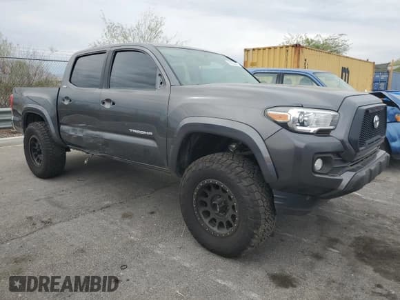 ✅ 2017 Toyota Tacoma TRD Off Road • VIN: 3TMAZ5CN2HM029166 • Lot: 80858245. Listed on Copart with 83,252 mi. Free auction sales archive from the USA and detailed vehicle history report at DreamBid. Image 4.
