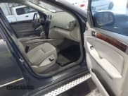 ✅ 2010 Mercedes-Benz GL 450 • VIN: 4JGBF7BE2AA538585 • Lot: 43599671. Listed on IAAI with 204,812 mi. Free auction sales archive from the USA and detailed vehicle history report at DreamBid. Image 5.