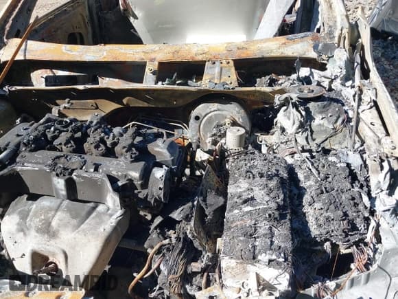 ✅ 2014 Chevrolet Malibu LT • VIN: 1G11C5SL5EF222028 • Lot: 43383037. Listed on IAAI with Not provided. Free auction sales archive from the USA and detailed vehicle history report at DreamBid. Image 11.