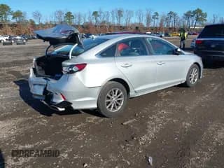 ✅ 2018 Hyundai Sonata SE • VIN: 5NPE24AF0JH717626 • Лот: 43820406. Опубликован ранее на IAAI с пробегом 85 045 миль. Бесплатный доступ к архиву аукционных продаж из США и подробный отчёт об истории автомобиля на DreamBid. Изображение 4.