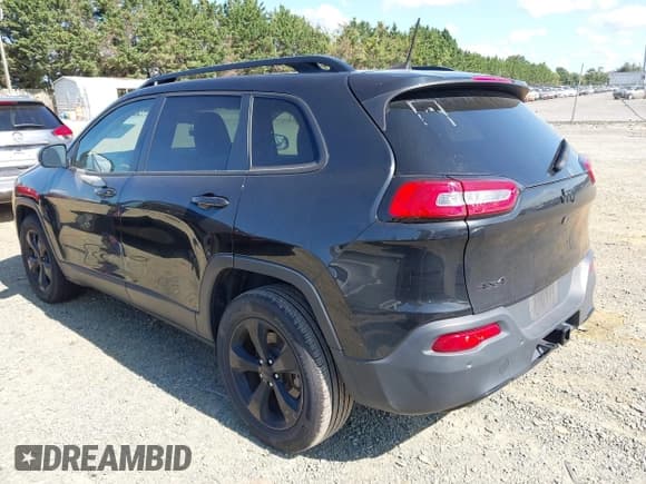✅ 2016 Jeep Cherokee Limited • VIN: 1C4PJMDB3GW296783 • Lot: 43184536. Wystawiony na IAAI z przebiegiem 75 342 mil. Bezpłatny archiwum sprzedaży aukcyjnych z USA i szczegółowy raport historii pojazdu na DreamBid. Zdjęcie 3.