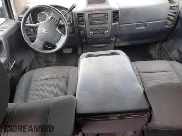 ✅ 2011 Nissan Titan SV • VIN: 1N6BA0EJ6BN324399 • Lot: 57593725. Wystawiony na Copart z przebiegiem 182 637 mil. Bezpłatny archiwum sprzedaży aukcyjnych z USA i szczegółowy raport historii pojazdu na DreamBid. Zdjęcie 8.