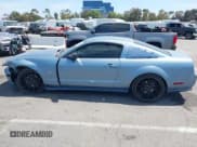 ✅ 2005 Ford Mustang GT Deluxe • VIN: 1ZVHT82H755105069 • Lot: 42333244. Listed on IAAI with 141,682 mi. Free auction sales archive from the USA and detailed vehicle history report at DreamBid. Image 14.