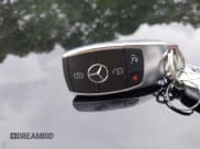 ✅ 2021 Mercedes-Benz C 300 • VIN: W1KWF8EB1MR630490 • Lot: 42827255. Wystawiony na IAAI z przebiegiem 72 597 mil. Bezpłatny archiwum sprzedaży aukcyjnych z USA i szczegółowy raport historii pojazdu na DreamBid. Zdjęcie 11.