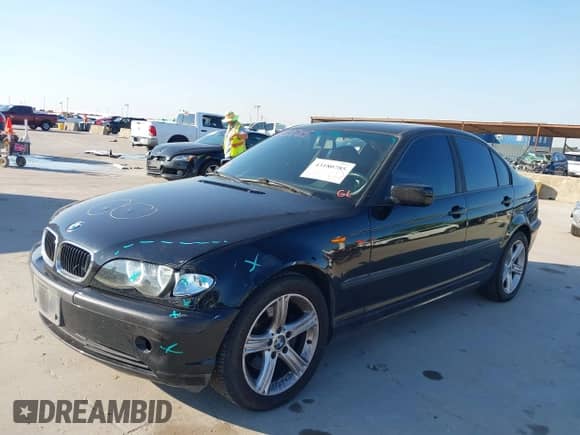 2002 BMW 3 Series 325xi с VIN WBAEU33492PH85476, выставлен на аукционе IAAI как лот 43180785 с пробегом 159 095 миль миль и . История ставок и продаж доступна на DreamBid. Изображение 19.