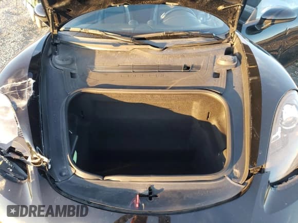 ✅ 2017 Porsche 718 Boxster • VIN: WP0CA2A88HS221047 • Лот: 82905803. Опубликован ранее на Copart с пробегом 60 186 миль. Бесплатный доступ к архиву аукционных продаж из США и подробный отчёт об истории автомобиля на DreamBid. Изображение 11.