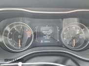 ✅ 2019 Jeep Cherokee Altitude • VIN: 1C4PJMLB1KD141817 • Lot: 71489575. Wystawiony na Copart z przebiegiem 94 824 mil. Bezpłatny archiwum sprzedaży aukcyjnych z USA i szczegółowy raport historii pojazdu na DreamBid. Zdjęcie 9.