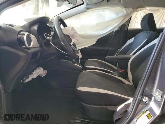 ✅ 2021 Nissan Versa SV • VIN: 3N1CN8EV0ML894370 • Лот: 89822355. Опубликован ранее на Copart с пробегом 44 536 миль. Бесплатный доступ к архиву аукционных продаж из США и подробный отчёт об истории автомобиля на DreamBid. Изображение 7.