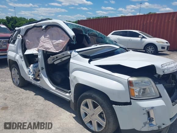 ✅ 2011 GMC Terrain SLT-1 • VIN: 2CTFLUE54B6253298 • Лот: 42321819. Опубликован ранее на IAAI с пробегом Не указан. Бесплатный доступ к архиву аукционных продаж из США и подробный отчёт об истории автомобиля на DreamBid. Изображение 6.