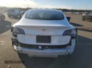 ✅ 2022 Tesla Model 3 Long Range • VIN: 5YJ3E1EB7NF340060 • Lot: 93306945. Wystawiony na Copart z przebiegiem 26 786 mil. Bezpłatny archiwum sprzedaży aukcyjnych z USA i szczegółowy raport historii pojazdu na DreamBid. Zdjęcie 6.