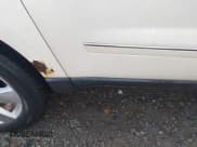 ✅ 2013 Chevrolet Traverse LTZ • VIN: 1GNKVLKD3DJ182084 • Lot: 43696089. Wystawiony na IAAI z przebiegiem 196 099 mil. Bezpłatny archiwum sprzedaży aukcyjnych z USA i szczegółowy raport historii pojazdu na DreamBid. Zdjęcie 20.