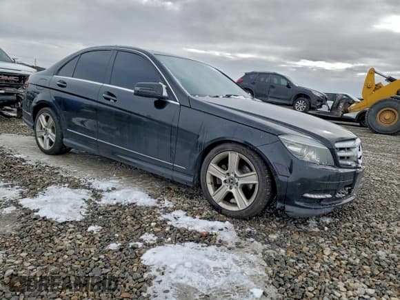 ✅ 2011 Mercedes-Benz C 300 Sport • VIN: WDDGF8BB8BR169066 • Lot: 95919685. Listed on Copart with 155,256 mi. Free auction sales archive from the USA and detailed vehicle history report at DreamBid. Image 4.