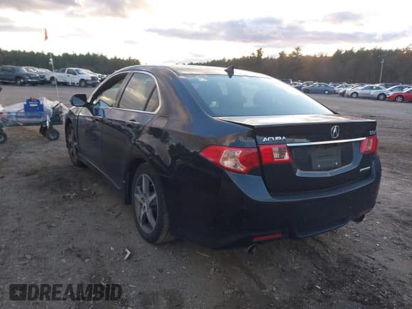 ✅ 2014 Acura TSX Special Edition • VIN: JH4CU2F80EC000093 • Lot: 43644833. Listed on IAAI with 183,606 mi. Free auction sales archive from the USA and detailed vehicle history report at DreamBid. Image 3.