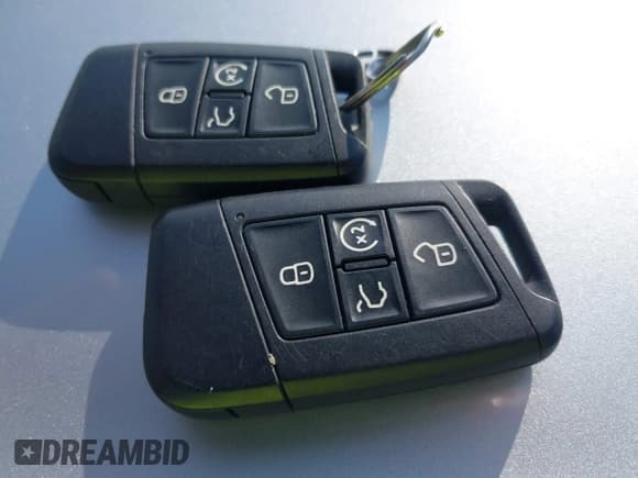 ✅ 2019 Volkswagen Atlas SE • VIN: 1V2WR2CA5KC589563 • Lot: 42766671. Listed on IAAI with 73,712 mi. Free auction sales archive from the USA and detailed vehicle history report at DreamBid. Image 11.