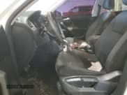 ✅ 2019 Volkswagen Tiguan S • VIN: 3VV0B7AX9KM064828 • Lot: 67798645. Wystawiony na Copart z przebiegiem 166 392 mil. Bezpłatny archiwum sprzedaży aukcyjnych z USA i szczegółowy raport historii pojazdu na DreamBid. Zdjęcie 7.