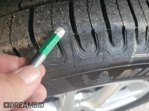 ✅ 2022 Chevrolet Equinox LT • VIN: 3GNAXUEV5NL244773 • Лот: 43705281. Опубликован ранее на IAAI с пробегом 77 407 миль. Бесплатный доступ к архиву аукционных продаж из США и подробный отчёт об истории автомобиля на DreamBid. Изображение 1.