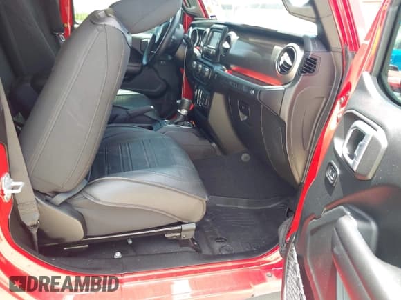 ✅ 2020 Jeep Wrangler Sport S • VIN: 1C4GJXAN6LW227466 • Lot: 42747781. Listed on IAAI with 16,115 mi. Free auction sales archive from the USA and detailed vehicle history report at DreamBid. Image 5.