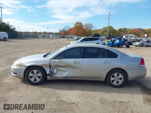 ✅ 2006 Chevrolet Impala LT 3.5L • VIN: 2G1WT58K869265728 • Лот: 43609544. Опубликован ранее на IAAI с пробегом 261 441 миль. Бесплатный доступ к архиву аукционных продаж из США и подробный отчёт об истории автомобиля на DreamBid. Изображение 14.